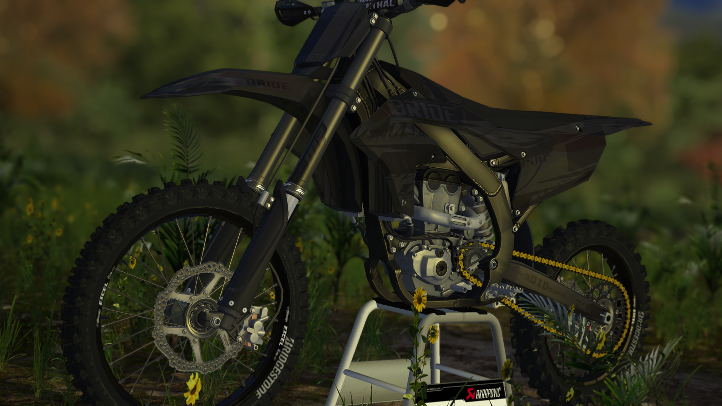 Bride Yamaha Blackout